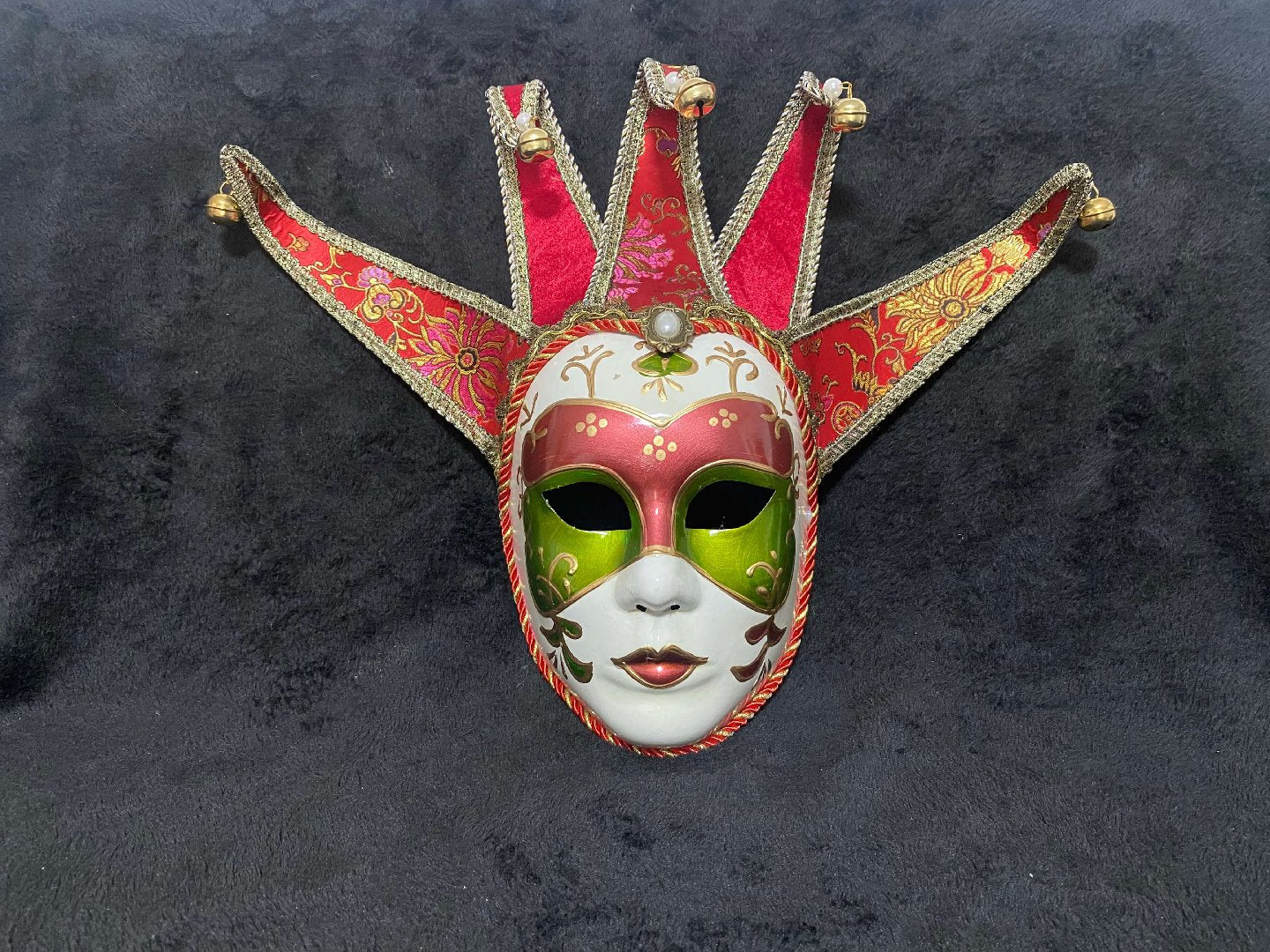 Masque Carnaval Venitien marbre vert rouge.